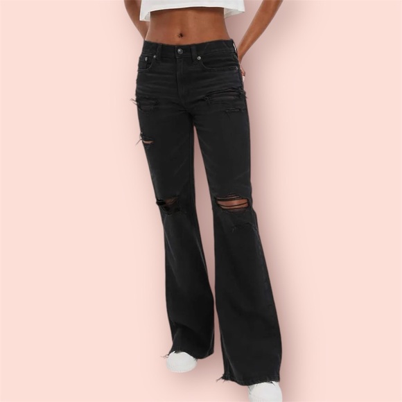 American Eagle Outfitters Denim - AE Ripped Low-Rise Baggy Flare Jean